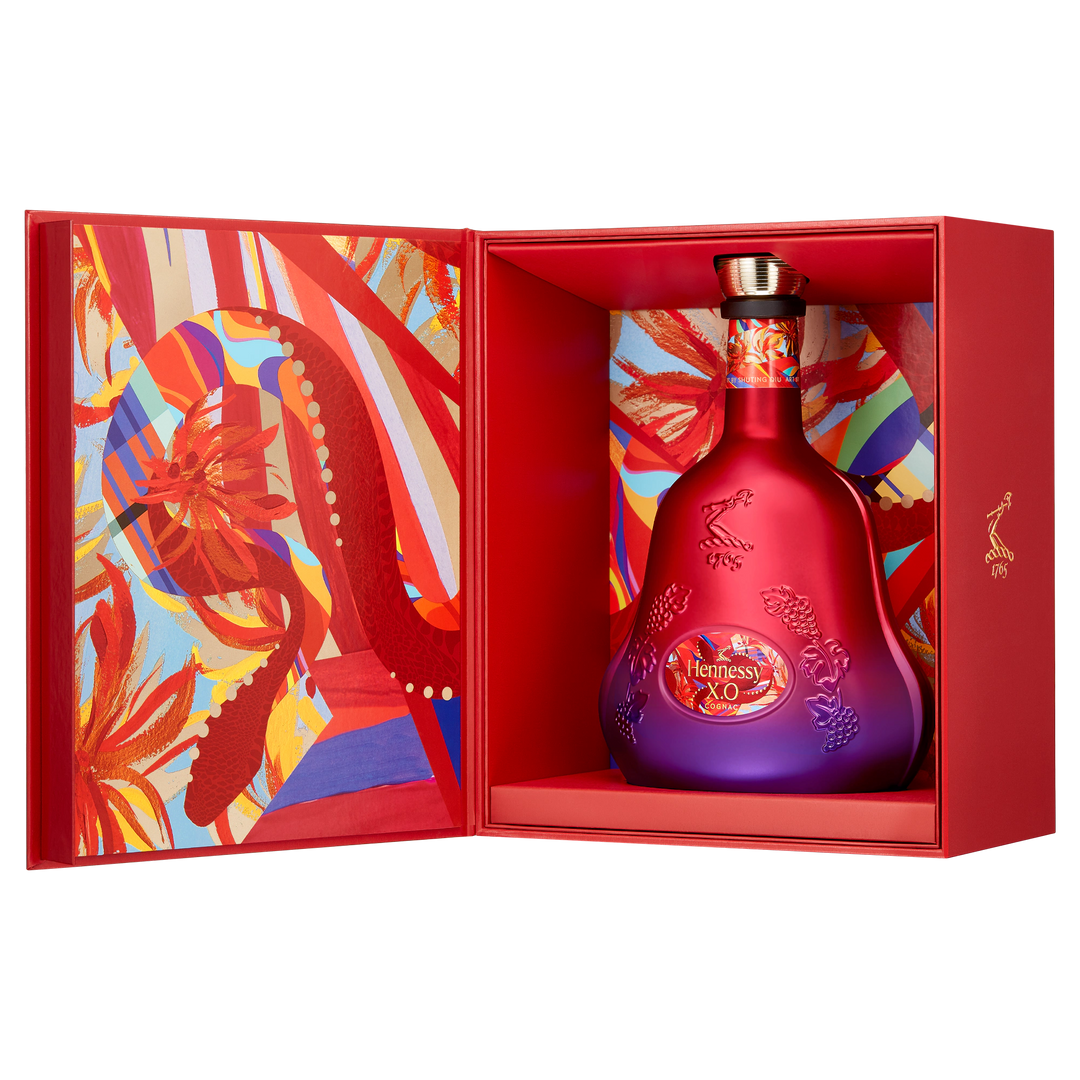 Hennessy X.O x Shuting Qiu: Year of the Snake Limited Edition