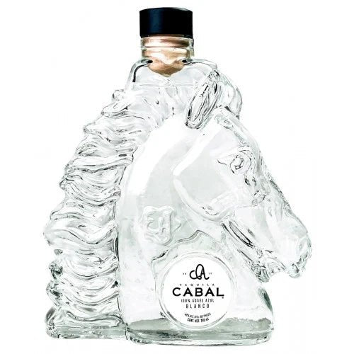 Cabal Botella de Caballo Anejo 750 ml - Cork & Mash