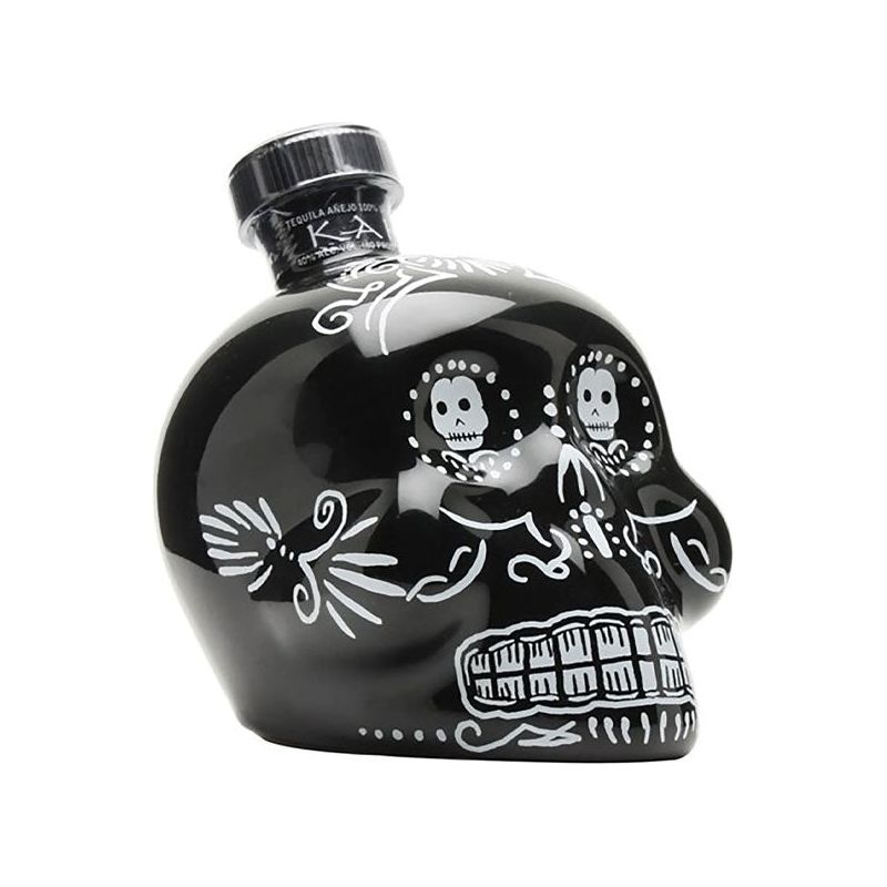 Kah Anejo Ceramic Black Anejo 750 ml - Cork & Mash