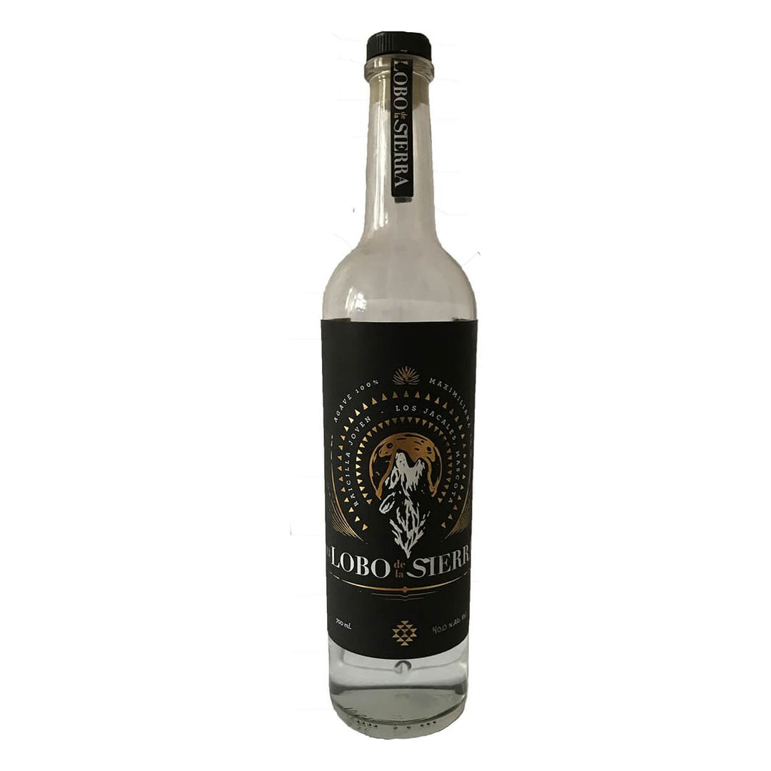 El Lobo de la Sierra El Lobo de la Sierra Raicilla Joven Los Jacales Mascota 750 ml - Cork & Mash